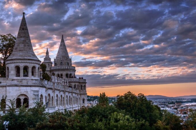 Budapest in a Day Private Luxury Sightseeing Tour - Culinary Experience and Shopping