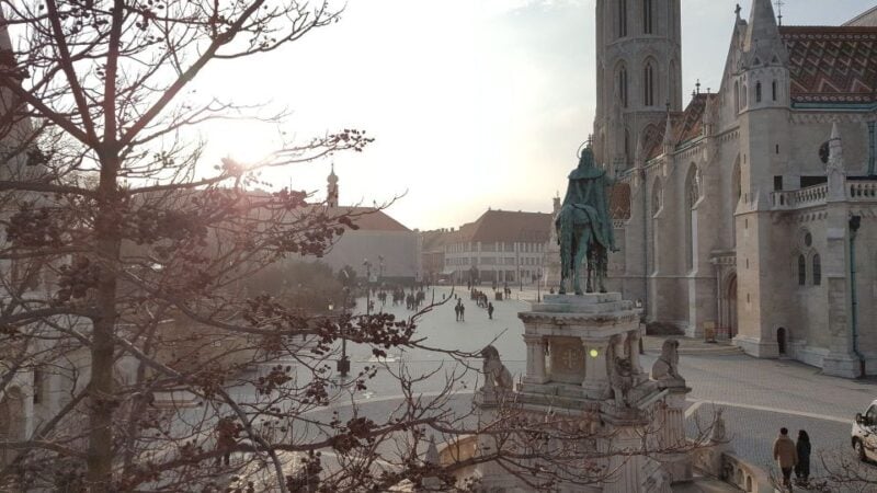 Budapest: In-App Audio Tour of Buda Castle Hill (ENG) - Booking and Payment Details