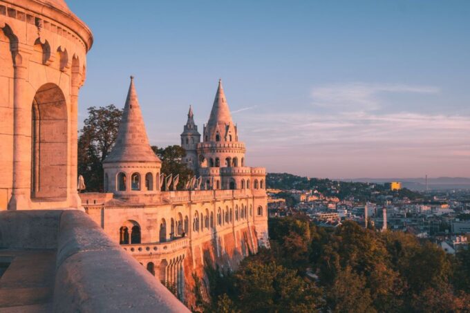 Budapest: In-App Audio Tour of Buda Castle Hill (ENG) - Frequently Asked Questions