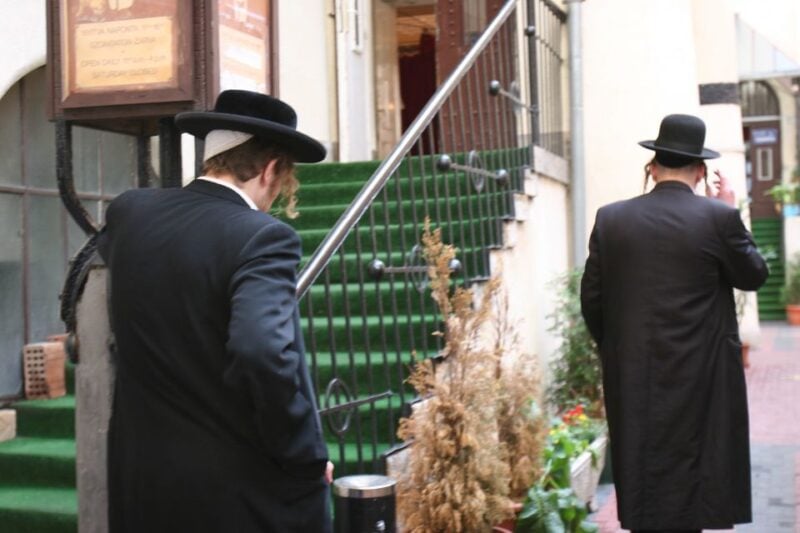 Budapest: Jewish Heritage Guided Tour With Synagogue Ticket - Jewish Museum Exploration