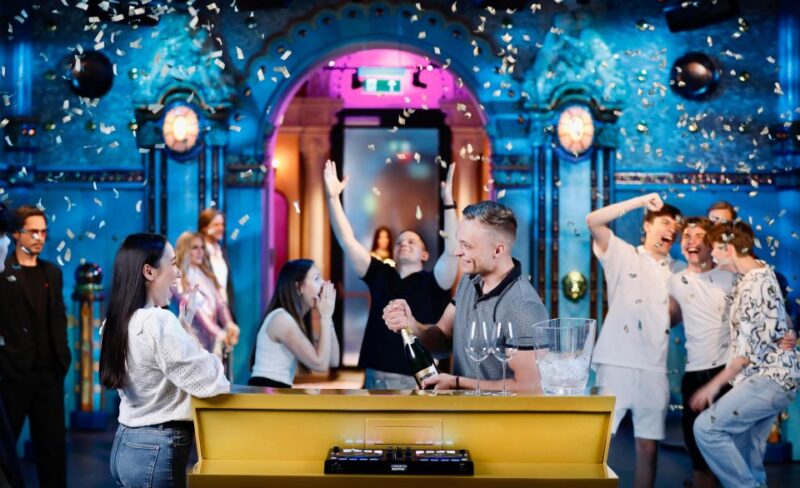 Budapest: Madame Tussauds Entry Ticket - Language and Availability