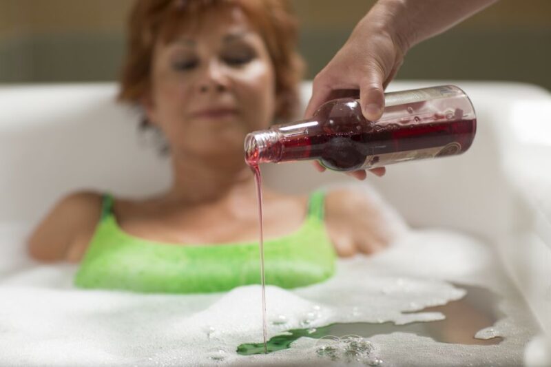 Budapest: Margaret Island Day Spa Entry Ticket - Facilities and Amenities