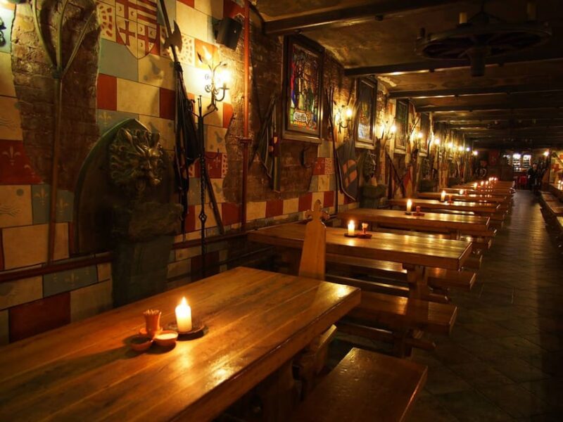 Budapest: Medieval Dinner Show With Drinks - Menu and Beverages