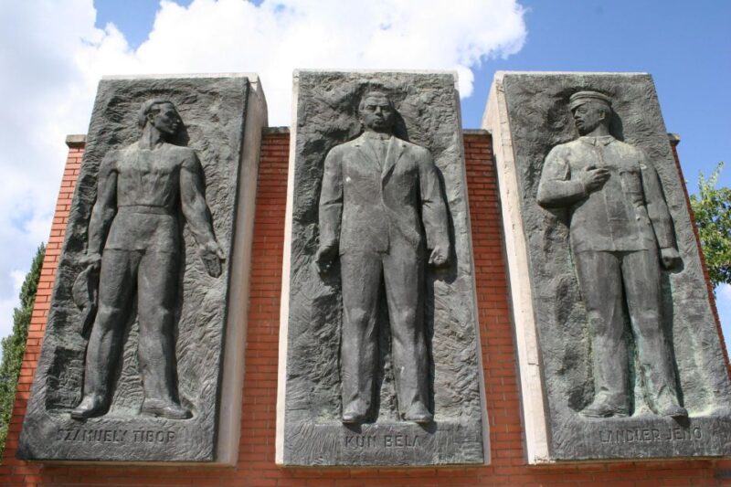 Budapest: Memento Park Ticket - Experience Overview