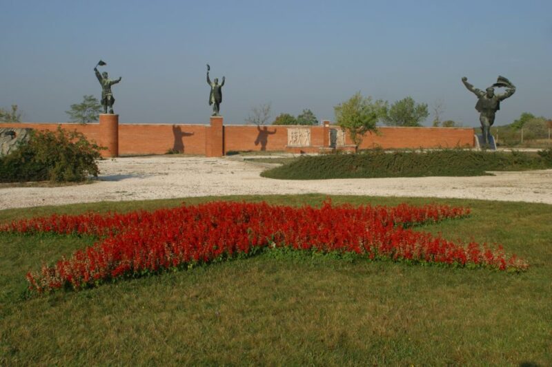 Budapest: Memento Park Ticket - Historical Context and Significance