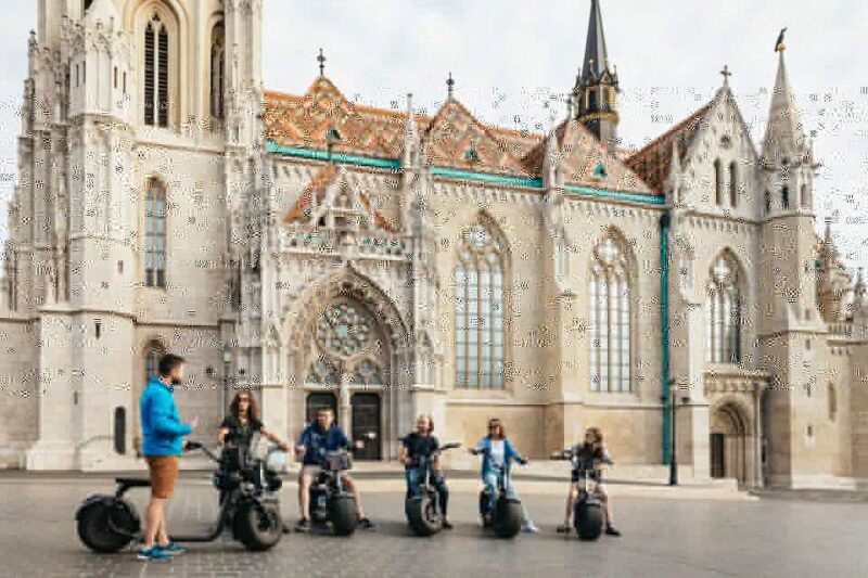 Budapest: MonsteRoller E-Scooter Tour - Experience Highlights
