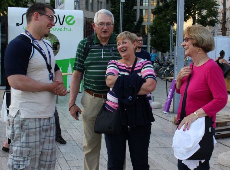 Budapest: Night Walking Tour With Danube River Cruise - Customer Feedback
