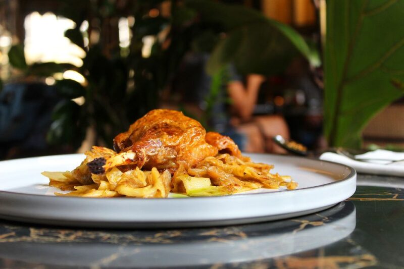 Budapest: Paris Passage Restaurant 3-Course Menu - Authentic Hungarian Dishes Served