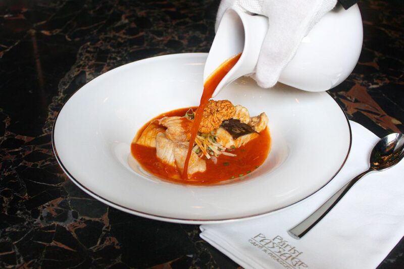 Budapest: Paris Passage Restaurant 3-Course Menu - Historical Significance of the Venue