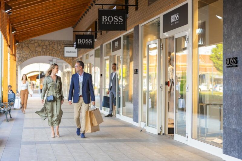 Budapest: Premier Outlet Shopping Transfer From City Center - Pricing and Inclusions