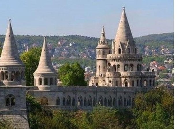 Budapest Private 2 Hrs. Mercedes Sightseeing Tour - Health and Accessibility