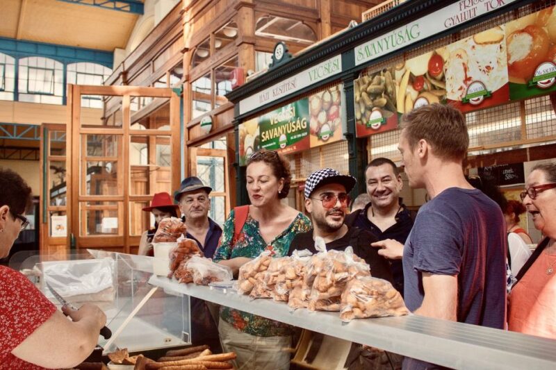 Budapest: Private City Highlights Tour With Pickup - Key Points