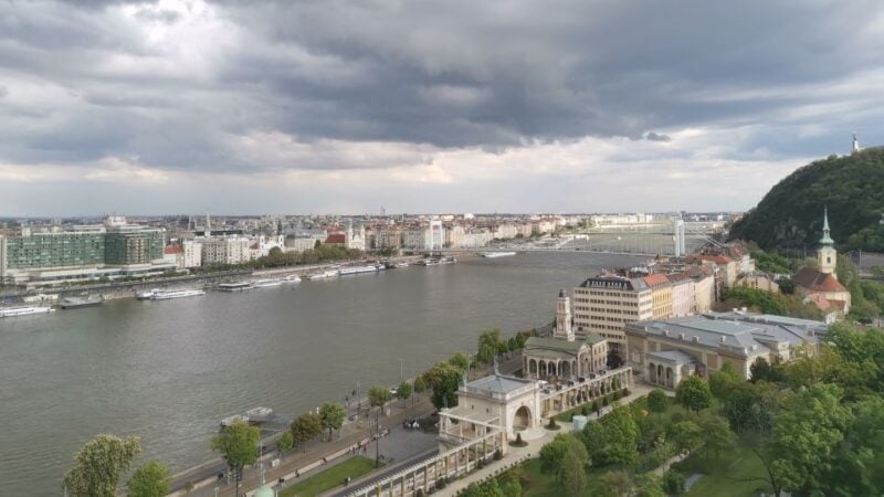 Budapest: Private E-Bike Sightseeing Tour With Bike Delivery - Itinerary Highlights