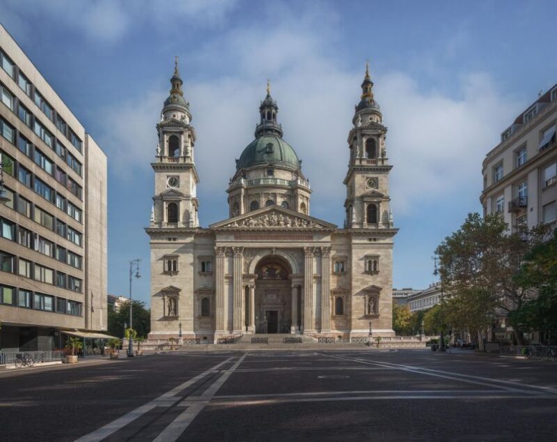 Budapest: Private Exclusive History Tour With a Local Expert - Preparation and Requirements