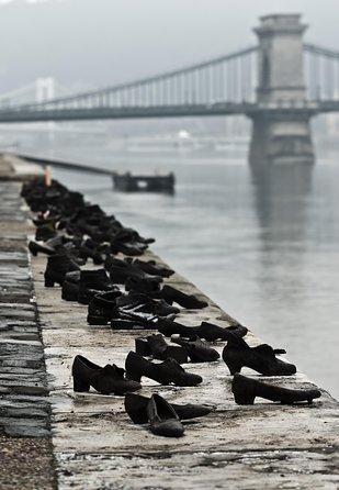 Budapest Private Full Day City Tour With a Comfortable Air -Conditioned Car - Pickup Information