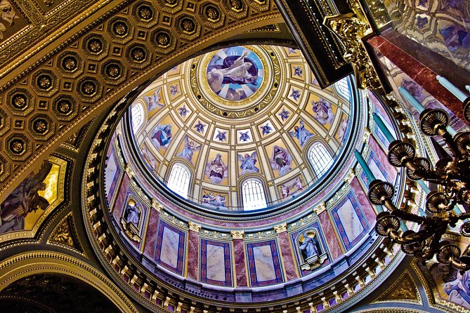 Budapest Private Full Day City Tour With a Comfortable Air -Conditioned Car - Accessibility Features
