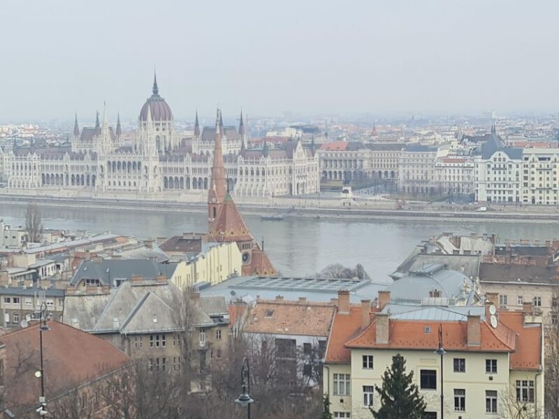 Budapest Private Full Day Trip From Vienna - Key Points
