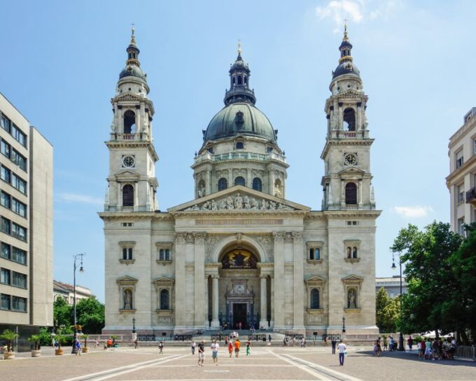Budapest Private Guided 3-Hour City Tour by Bus - Contact and Additional Information