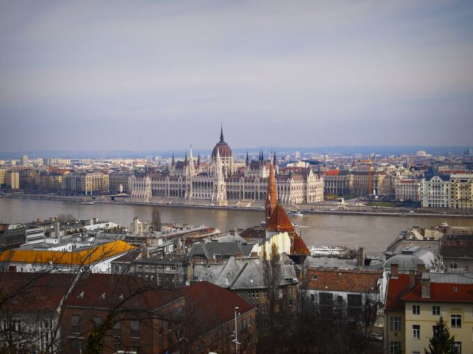 Budapest Private Guided 3-Hour City Tour by Bus - Frequently Asked Questions