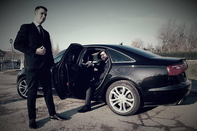 Budapest Private Round Trip Airport Transfer in a Luxury Car - Vehicle Options