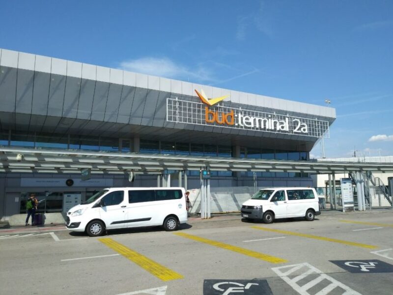 Budapest: Private Transfer From Airport to Hotel - Arrival Meet and Greet