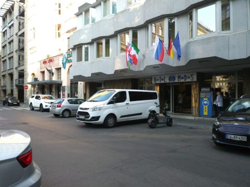 Budapest: Private Transfer From Airport to Hotel - Driver Qualities
