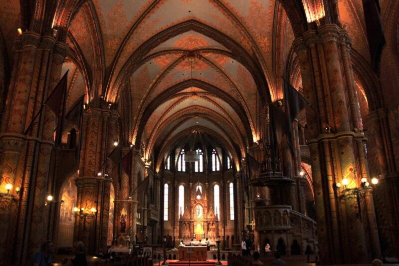 Budapest: Private Walking Tour of the Castle District - Key Points