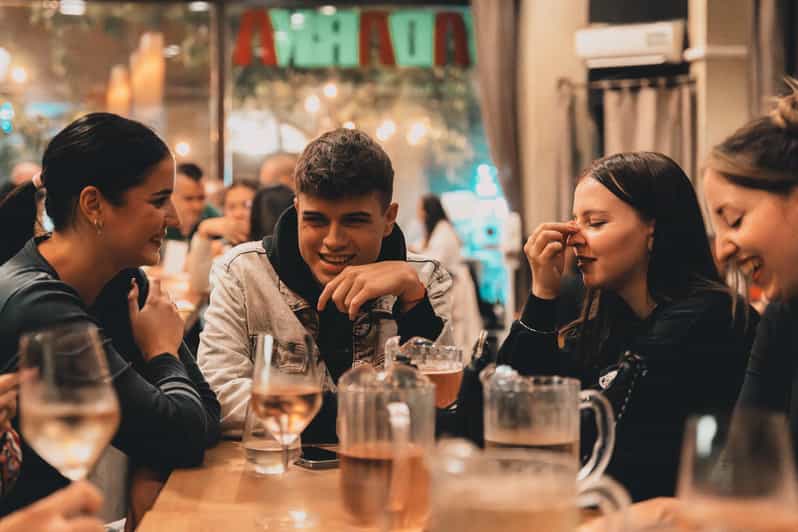 Budapest: Pub Crawl - Bar Pass - Local Expertise