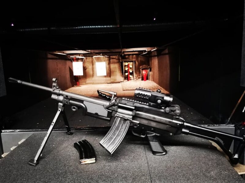 Budapest: Shooting Experience for Couples, The Perfect Date - Safety and Requirements