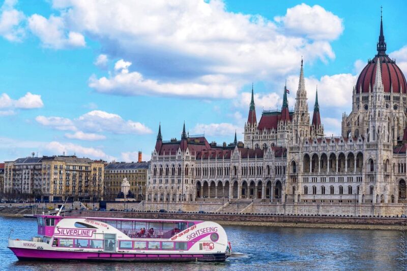 Budapest: Skyline Sightseeing Cruise With Parliament View - Customer Reviews and Ratings