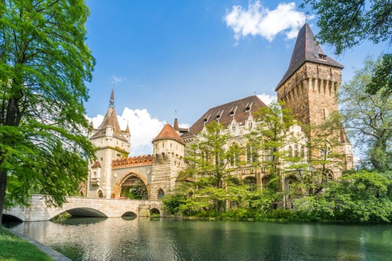 Budapest: Smartphone Audio Walking Tour of City Park - Tour Features