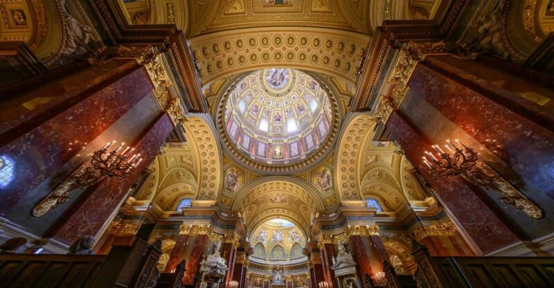 Budapest: St. Stephens Basilica/Dome/Treasury Entry Ticket - Key Points