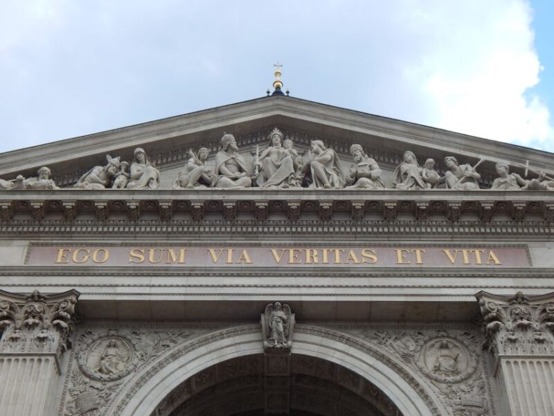 Budapest: St Stephens Basilica Tour - Meeting Point and Tour Logistics
