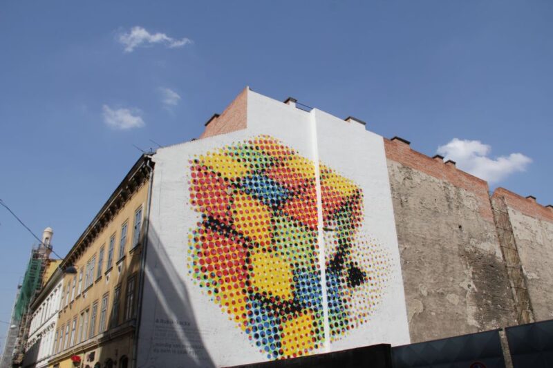 Budapest: Street Art Tour - Meeting Point