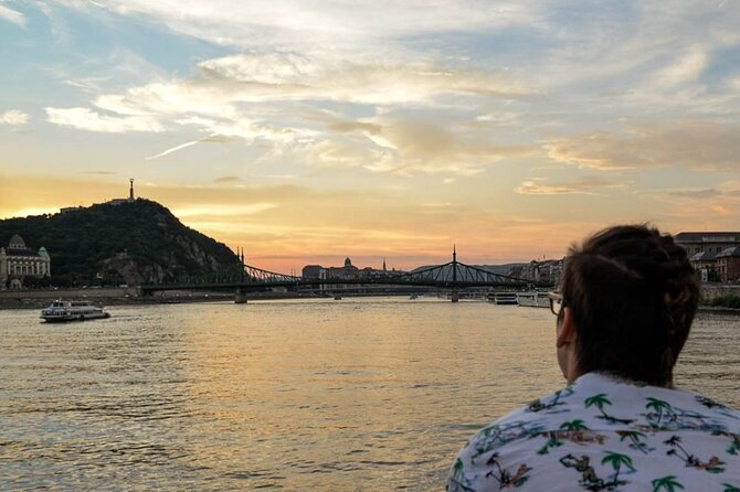 Budapest Sunset Danube Cruise With Unlimited Prosecco - Scenic Views and Highlights
