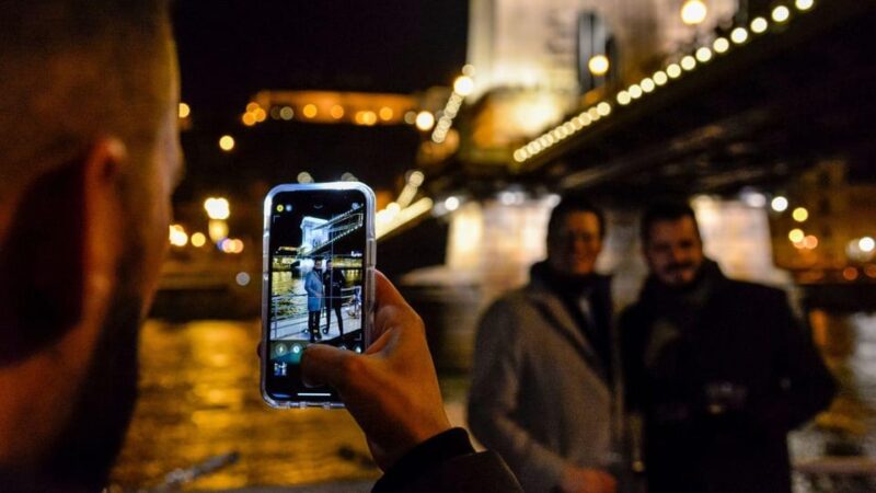 Budapest: The Ultimate New Years Eve  Boat Party - Meeting Point and Transportation