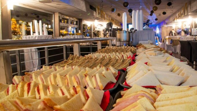 Budapest: The Ultimate New Years Eve  Boat Party - Booking and Cancellation
