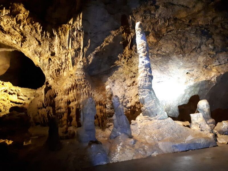 Budapest: Underground Cave Walking Tour - Participant Guidelines