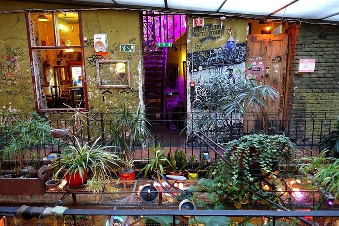 Budapest Underground Ruin Bar Tour With Drinks & Street Food - Participant Information