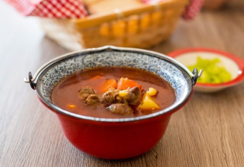 Budapest: Urban Feast Food Tour With Wine Tasting & Dessert - Pricing and Booking