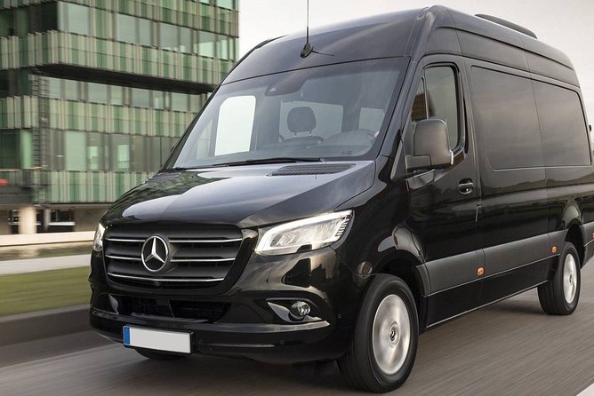 Budapest - Vienna Budget Transfer - Meeting and Pickup Information