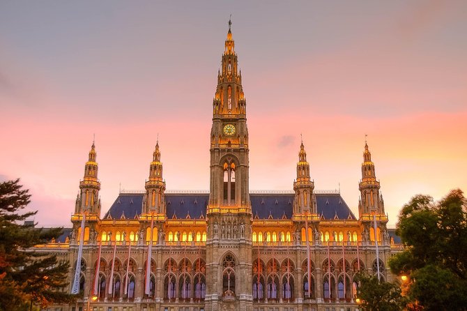 Budapest-Vienna Private Transfer With a Luxury Van - Overview and Details