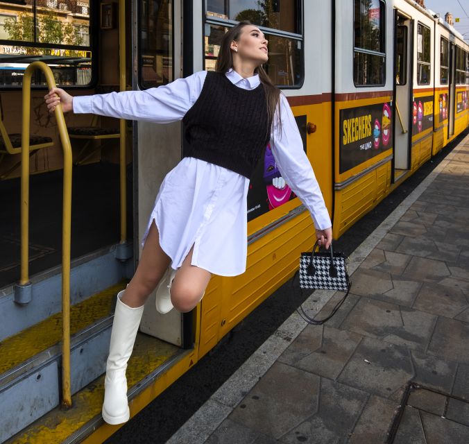 Budapest: Walking Tour and Photoshoot With Digital Photos - Frequently Asked Questions
