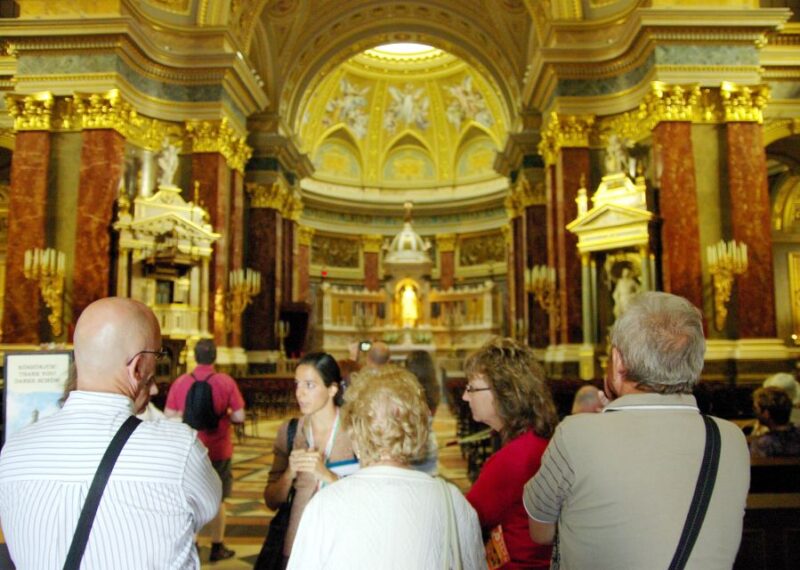 Budapest Walking Tour With a Professional Local Guide - Highlights and Experience