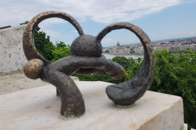 Budapest Walking Tour With Your Private Guide: 10+ Highlights - Explore Main Attractions
