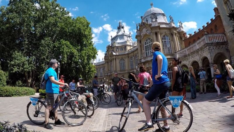 Budapest Wheels & Meals Bike Tour With a Hungarian Goulash - Itinerary Highlights