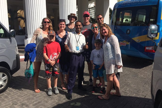 Buddles Taxi and Tours - About Your Stay