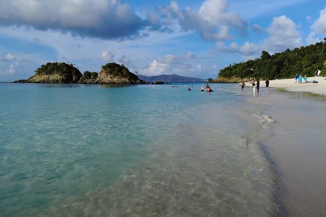 Budget Trunk Bay With Scenic Stops - Overview of the Tour