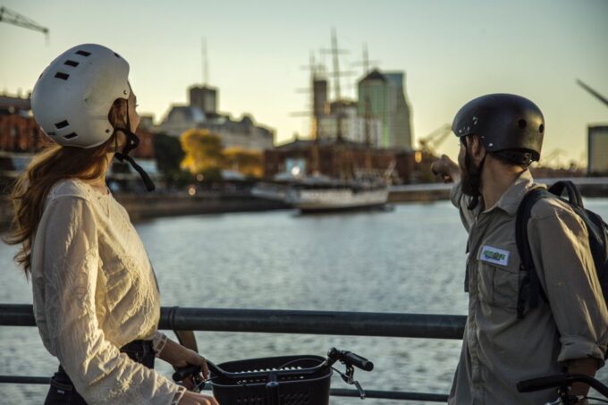 Buenos Aires: Full Day Bike Tour With Lunch - Group Size and Languages