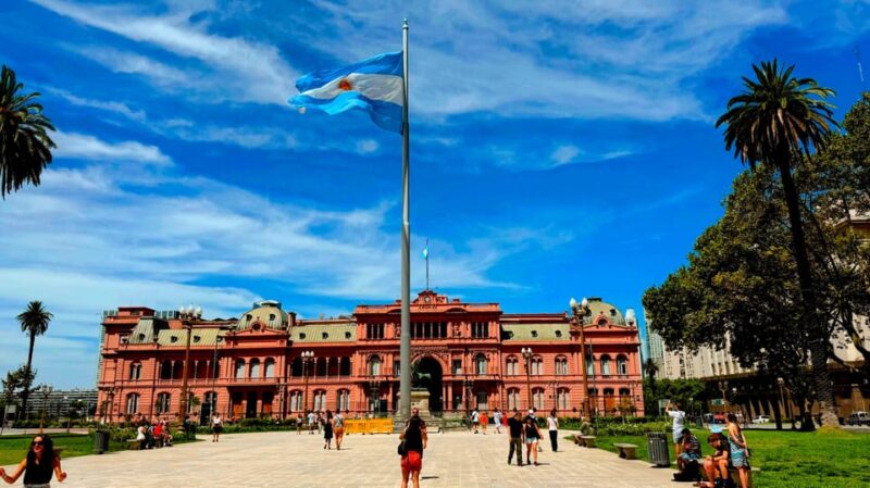 Buenos Aires: Private City Tour With a Local Guide - Pickup and Contact Details
